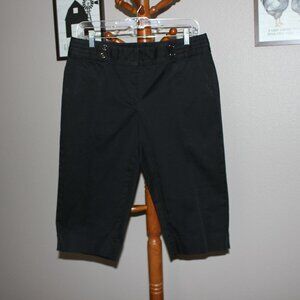 White House Black Market Pedal Pushers Size 8 Black